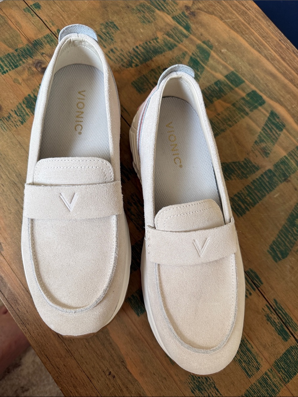 Vionic Walk23 size 8 NWOT